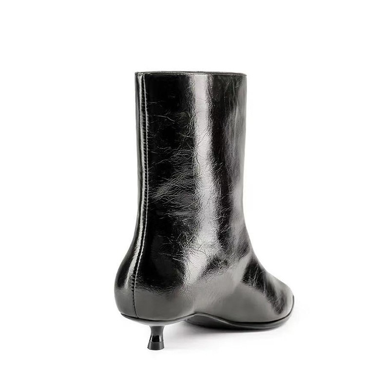 Nuovi Stivaletti da Donna in P - Leather Classic Strap recensione e prezzo