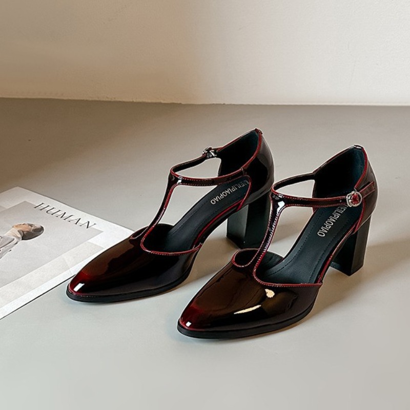 Scarpe Mary Jane Nere con Tacc - Leather Classic Strap recensione e prezzo